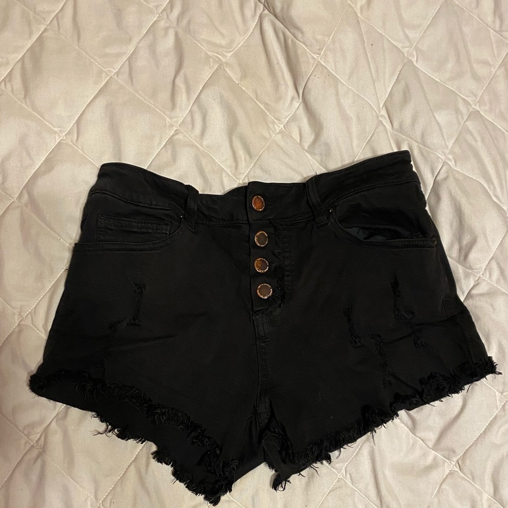 Shorts size 9